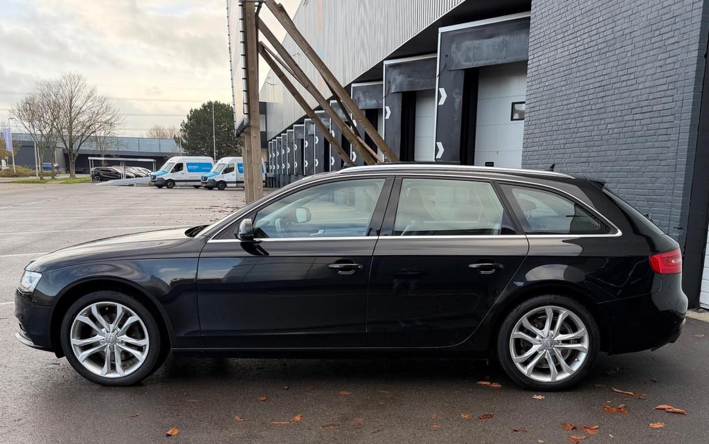 Audi A4 Avant 1.8 TFSI Business Edition NWKETTING/PANO/AUTO/, Auto's, Audi, Euro 5, Gebruikt, Zwart, 4 cilinders