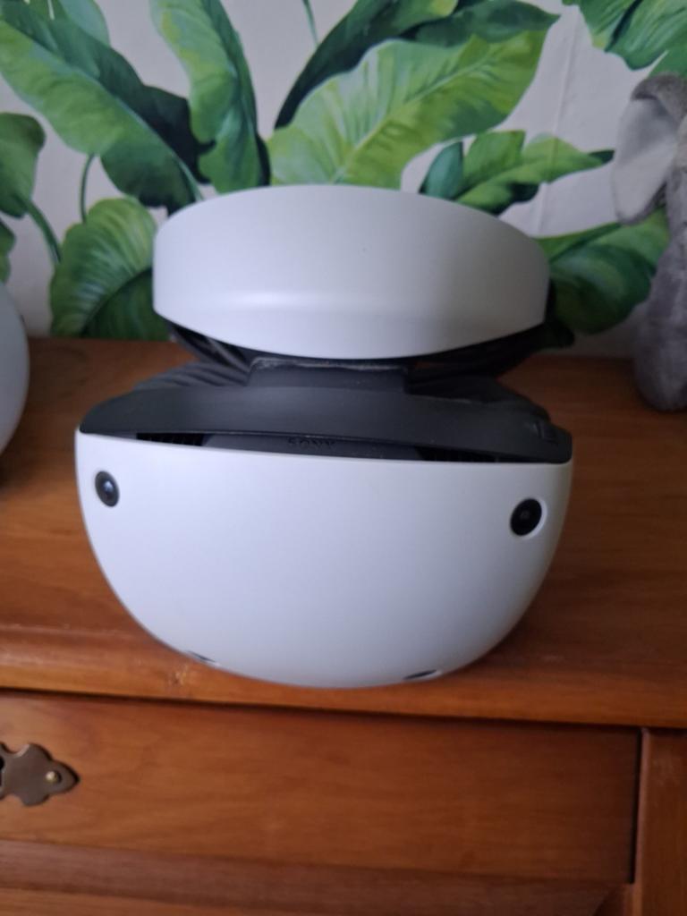 PlayStation VR2 Headset met Sense Controllers, Ophalen of Verzenden, Zo goed als nieuw, VR-bril, Sony PlayStation