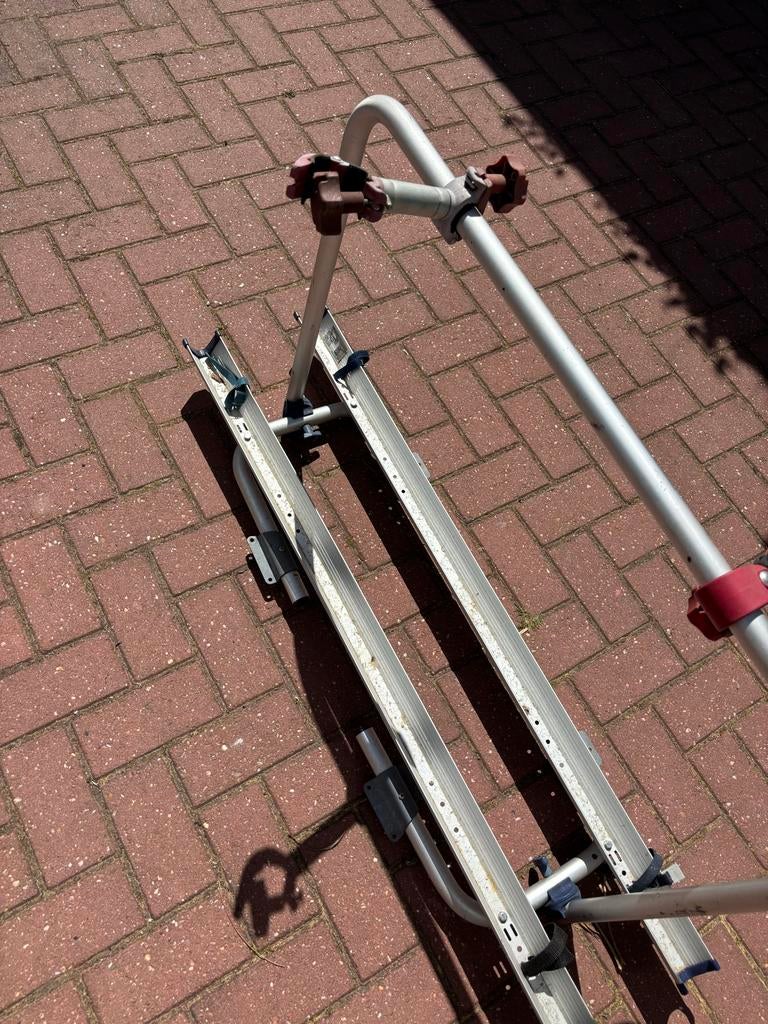 Fietsendrager voor dissel, geschikt voor e-bikes, Ophalen, Gebruikt, Fietsendrager-accessoire, 2 fietsen