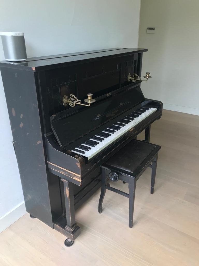 Frits Kuhla Piano - Zwart, Gebruikt, Muziek en Instrumenten, Piano's, Ophalen, Gebruikt, Zwart, Piano