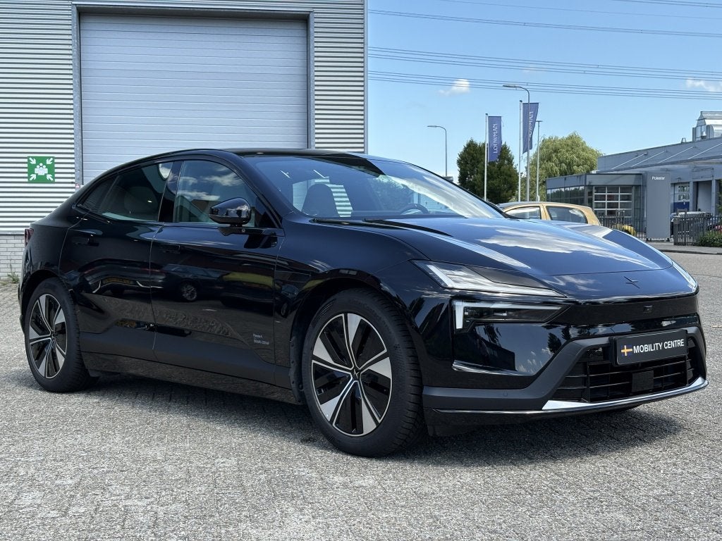 Polestar 4 Long Range Single Motor | Plus & Pilot Pack | Tai, Auto's, Polestar, Automaat, 0 cilinders, Leder en Stof, Zwart