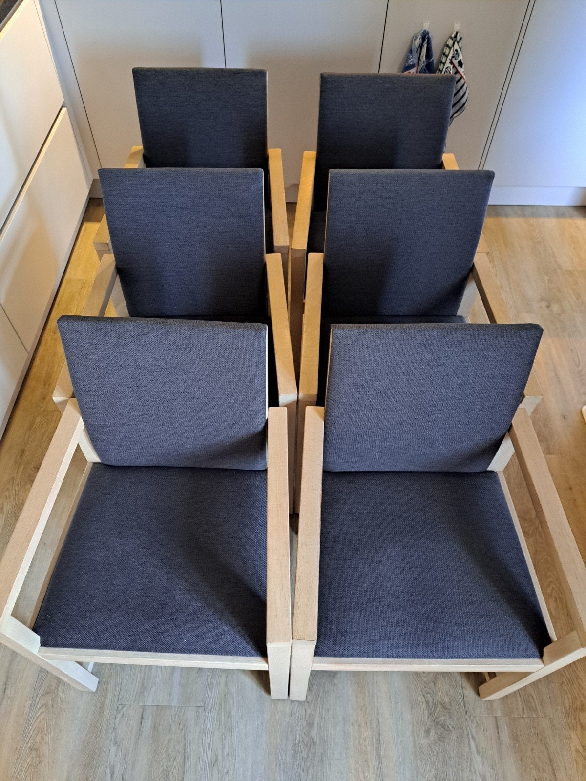 6 Theuns eetkamerstoelen, Huis en Inrichting, Stoelen, Ophalen, Gebruikt, Scandinavisch, Grijs