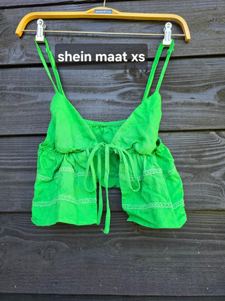 Groene Shein crop top maat XS, Kleding | Dames, Tops, Ophalen of Verzenden, Zo goed als nieuw, SHEIN, Zonder mouw
