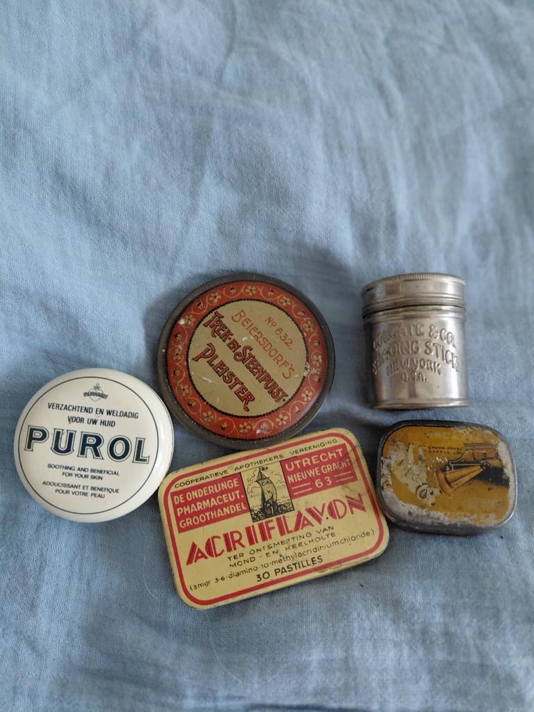 5 oude blikjes, Ophalen of Verzenden