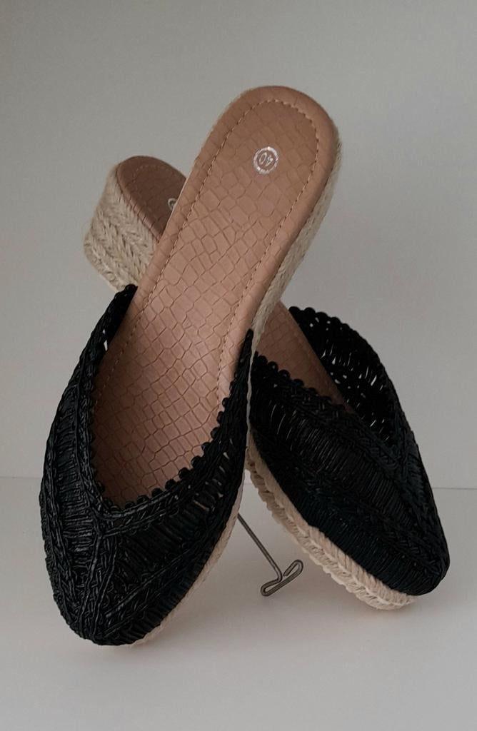 Muiltjes, Ophalen of Verzenden, Zo goed als nieuw, Sandalen of Muiltjes