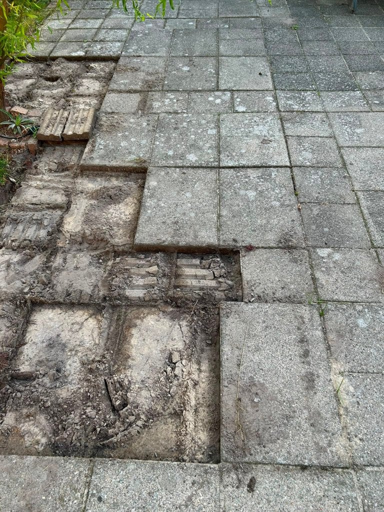 stoeptegels - gratis, Ophalen, Gebruikt, Klinkers, Minder dan 5 m²