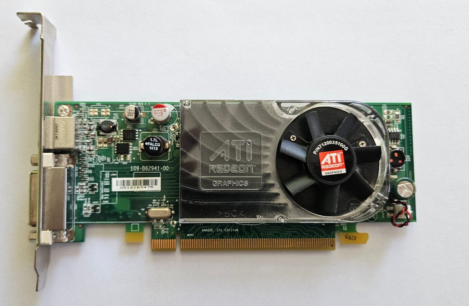 ATI Radeon HD 3450  Videokaart ATI-102_B62902 (B), Computers en Software, Videokaarten, Gebruikt, Ophalen of Verzenden, GDDR2