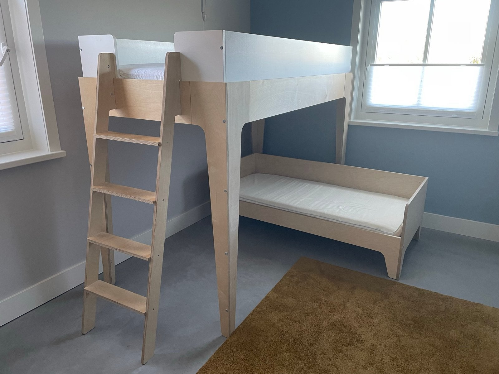 Hoogslaper met kinderbed / bankje - Hout en wit, Ophalen, Eenpersoons, Zo goed als nieuw, 200 cm