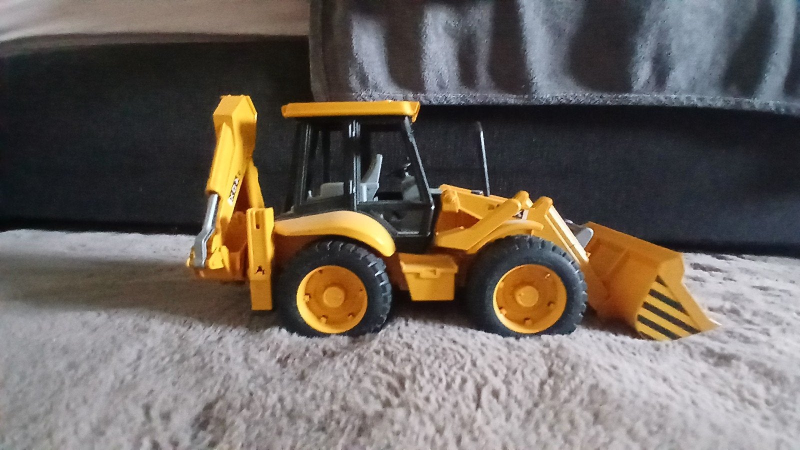 JCB Graafmachine Speelgoedmodel, Ophalen of Verzenden, Zo goed als nieuw