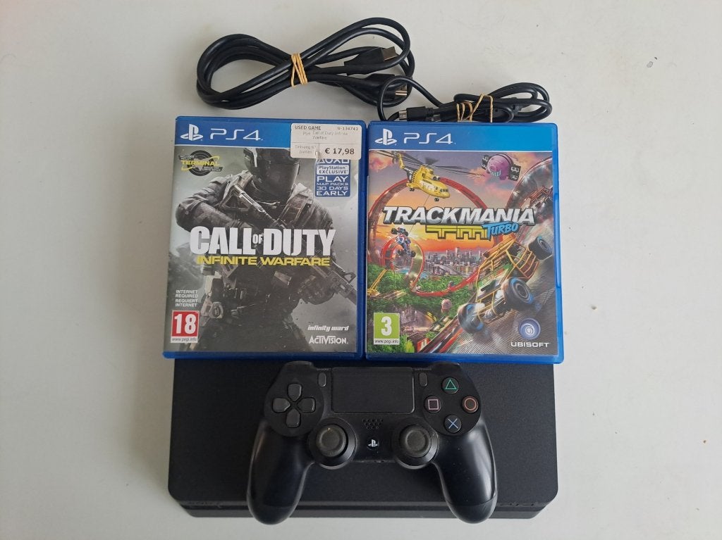 Sony Playstation 4 met 1 TB geheugen, Spelcomputers en Games, Ophalen, Met games, Met 2 controllers, Zo goed als nieuw