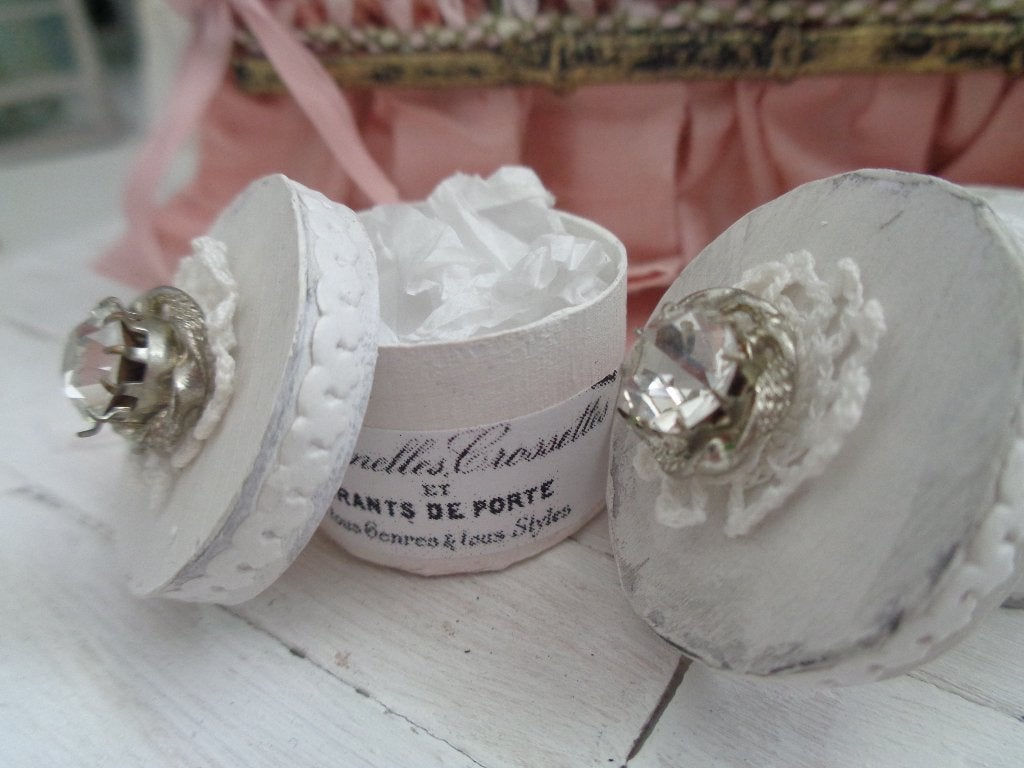 Luxe doosjes ......Poppenhuis 1:12…(nr V95), Ophalen of Verzenden, Nieuw, Poppenhuis