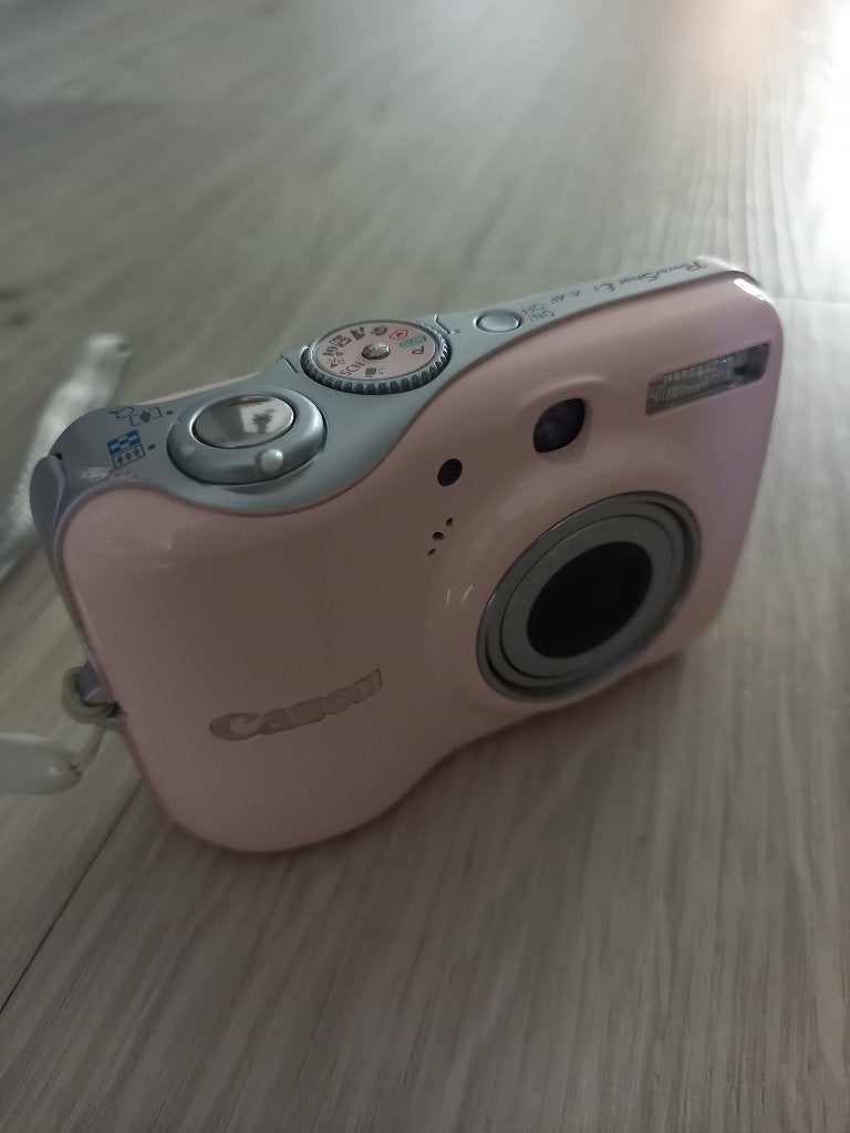 Canon PowerShot E1 compacte digitale camera Roze, Ophalen, Gebruikt, Canon, Compact