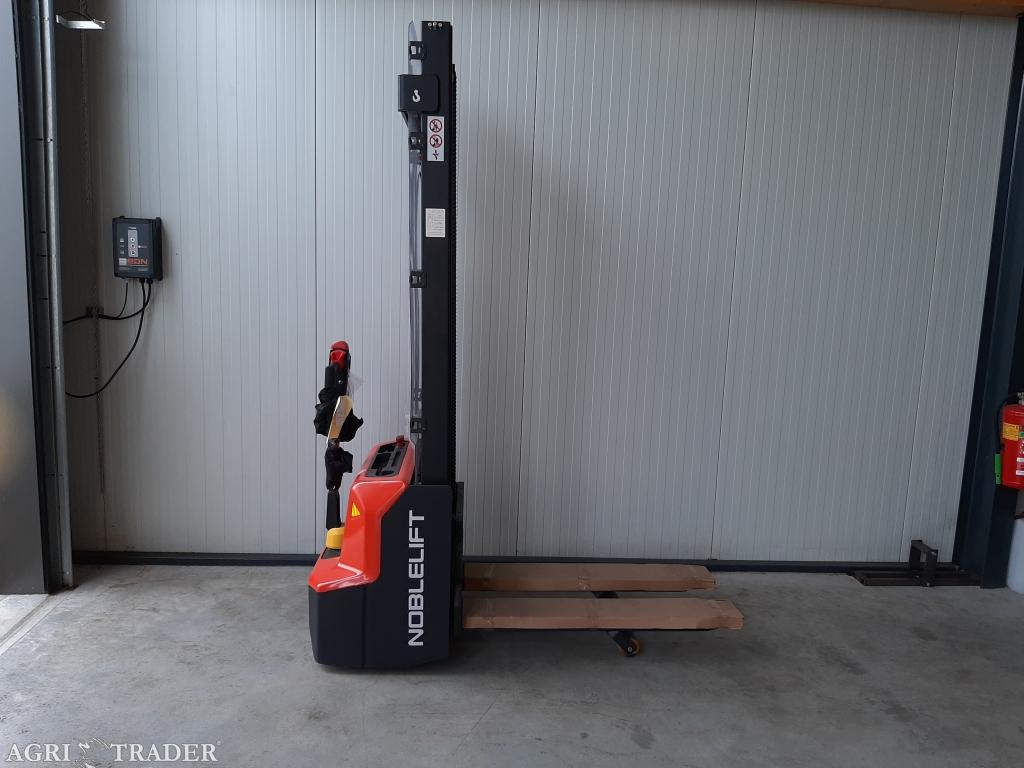Elektrische stapelaar 3600 mm 1200 kg initiële heffing