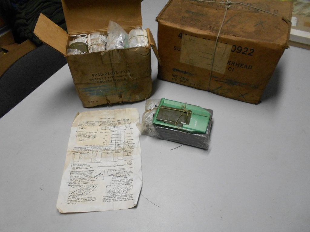 Shelter kit Canadees leger Nederlands leger gebruikt, Ophalen of Verzenden, Landmacht, Overige gebieden, Overige typen
