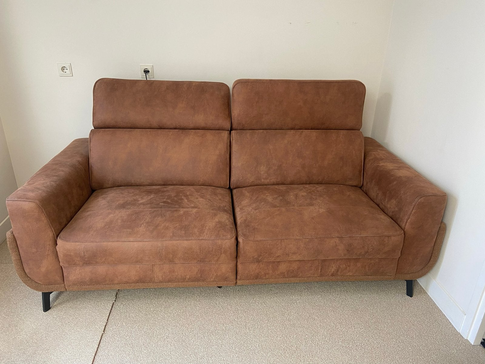 Xooon 2-zits elektrische relaxbank nubuck leer, 150 tot 200 cm, Tweepersoons, Ophalen of Verzenden, Zo goed als nieuw