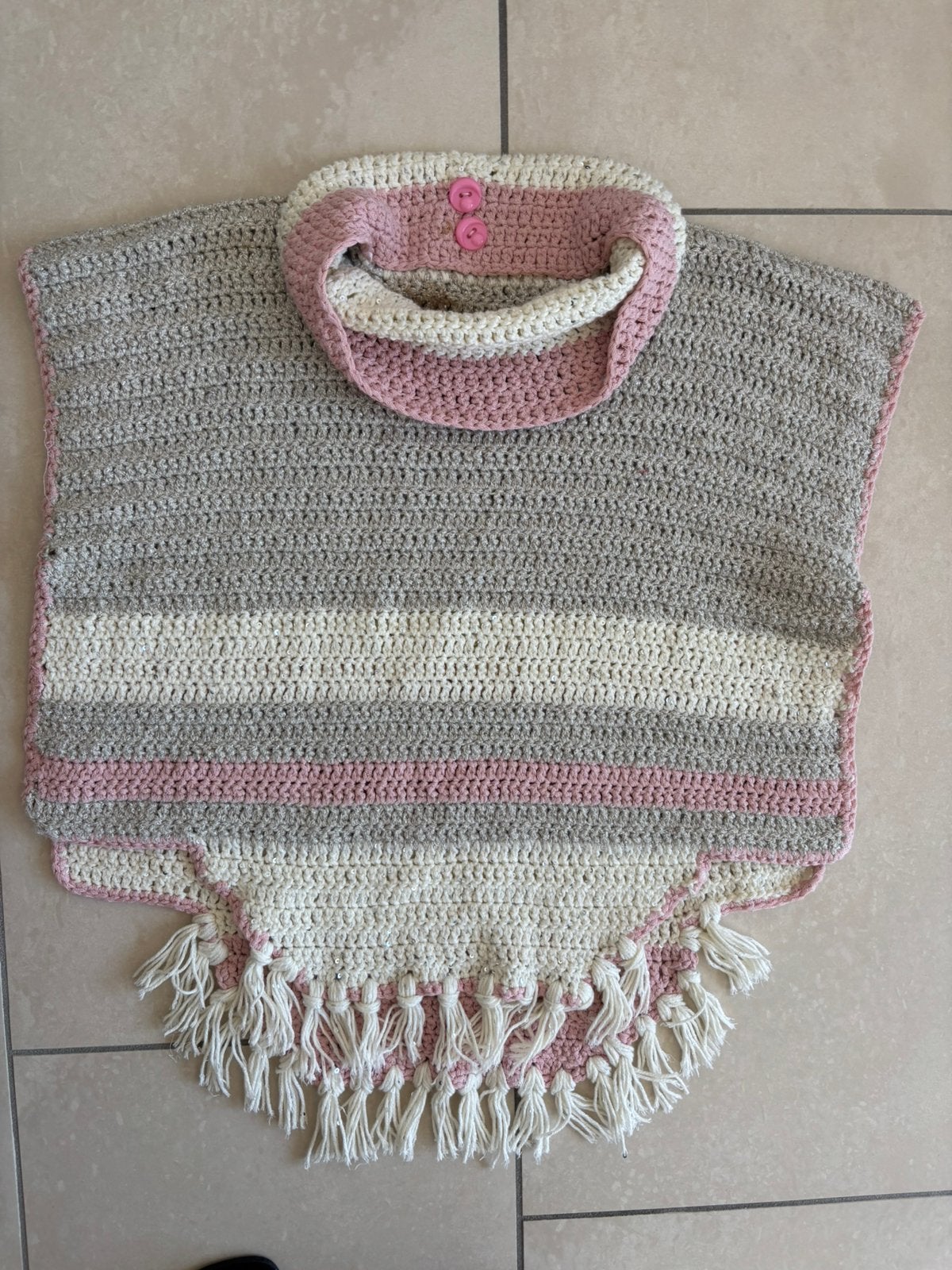 Handgemaakte poncho jas maat 116-122-128, Ophalen of Verzenden, Zo goed als nieuw, Meisje, Jas