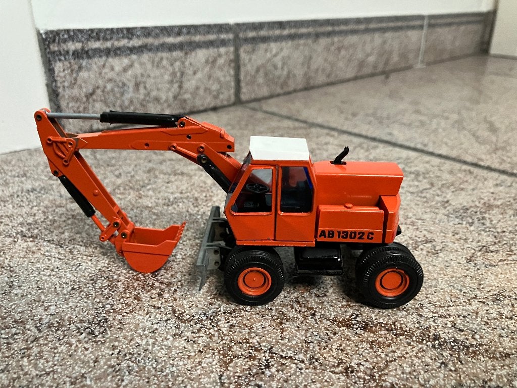 Atlas AB 1302 C, Overige merken, Gebruikt, 1:50 of kleiner, Overige typen