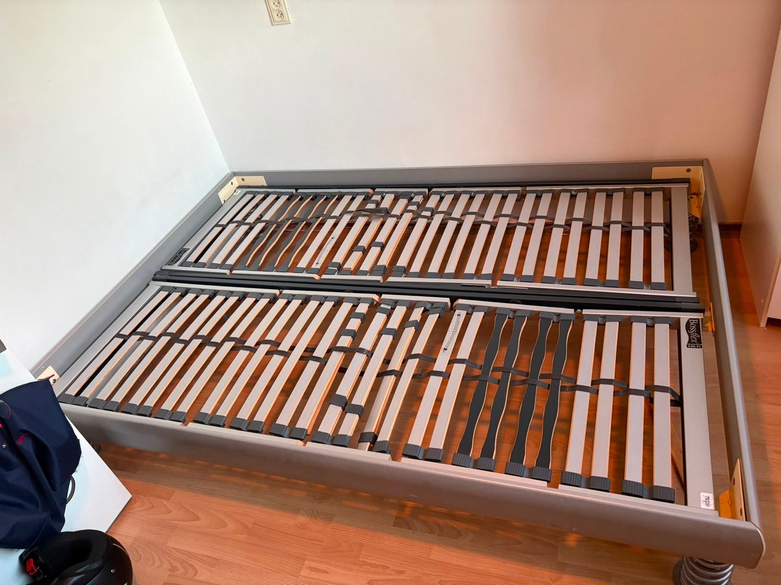 Bedframe met lattenbodems (140x200 cm), Huis en Inrichting, Slaapkamer | Bedden, Ophalen, Gebruikt, Tweepersoons, 140 cm