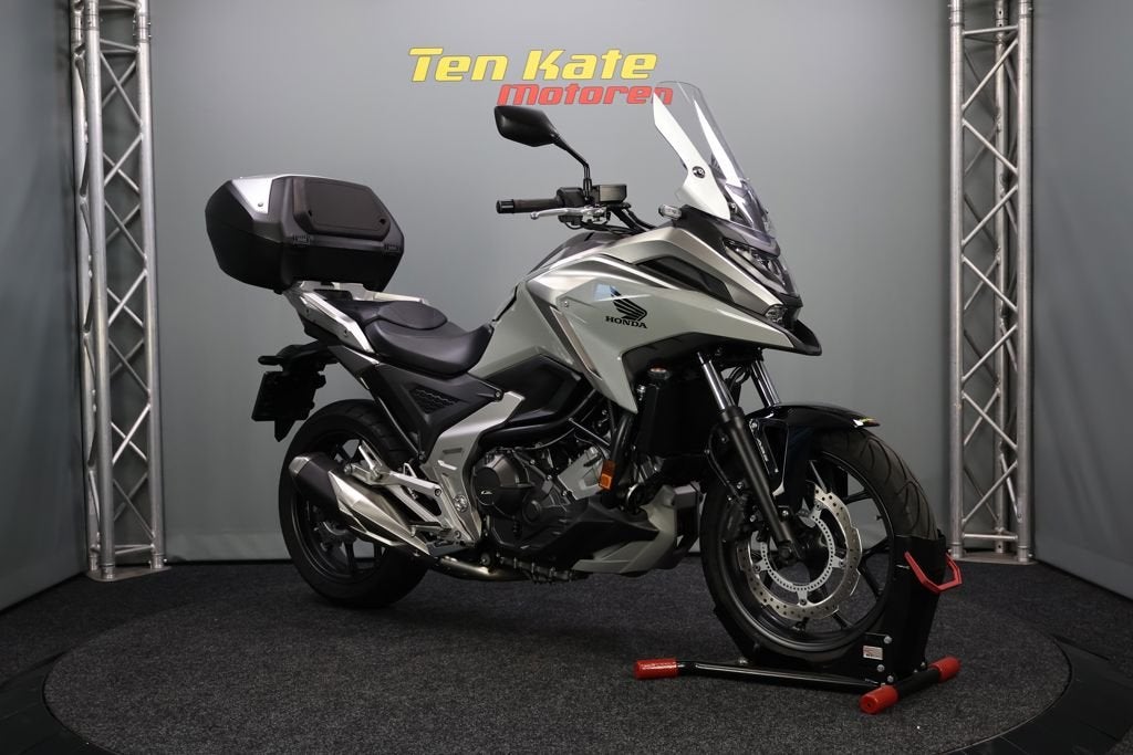Honda NC 750 X, 750 cc, Bedrijf, Meer dan 35 kW, Toermotor