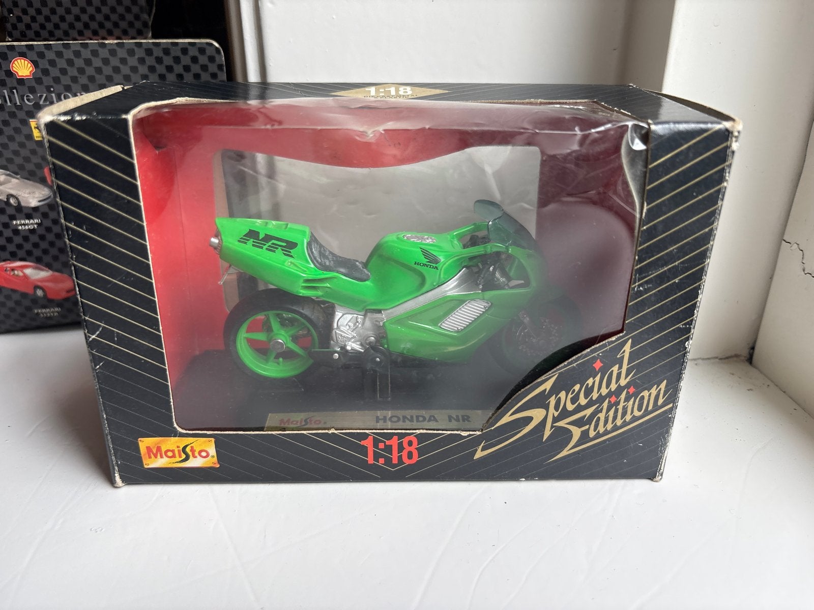 Maisto 1:18 Honda NR Special Edition modelmotor, Hobby en Vrije tijd, Modelauto's | 1:18, Ophalen of Verzenden, Nieuw, Motor, Maisto