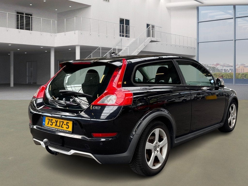 Volvo C30 1.6 D2 R-edition Airco Cruise Leder PDC Trekhaak, Voorwielaandrijving, 28 km/l, Gebruikt, 4 cilinders