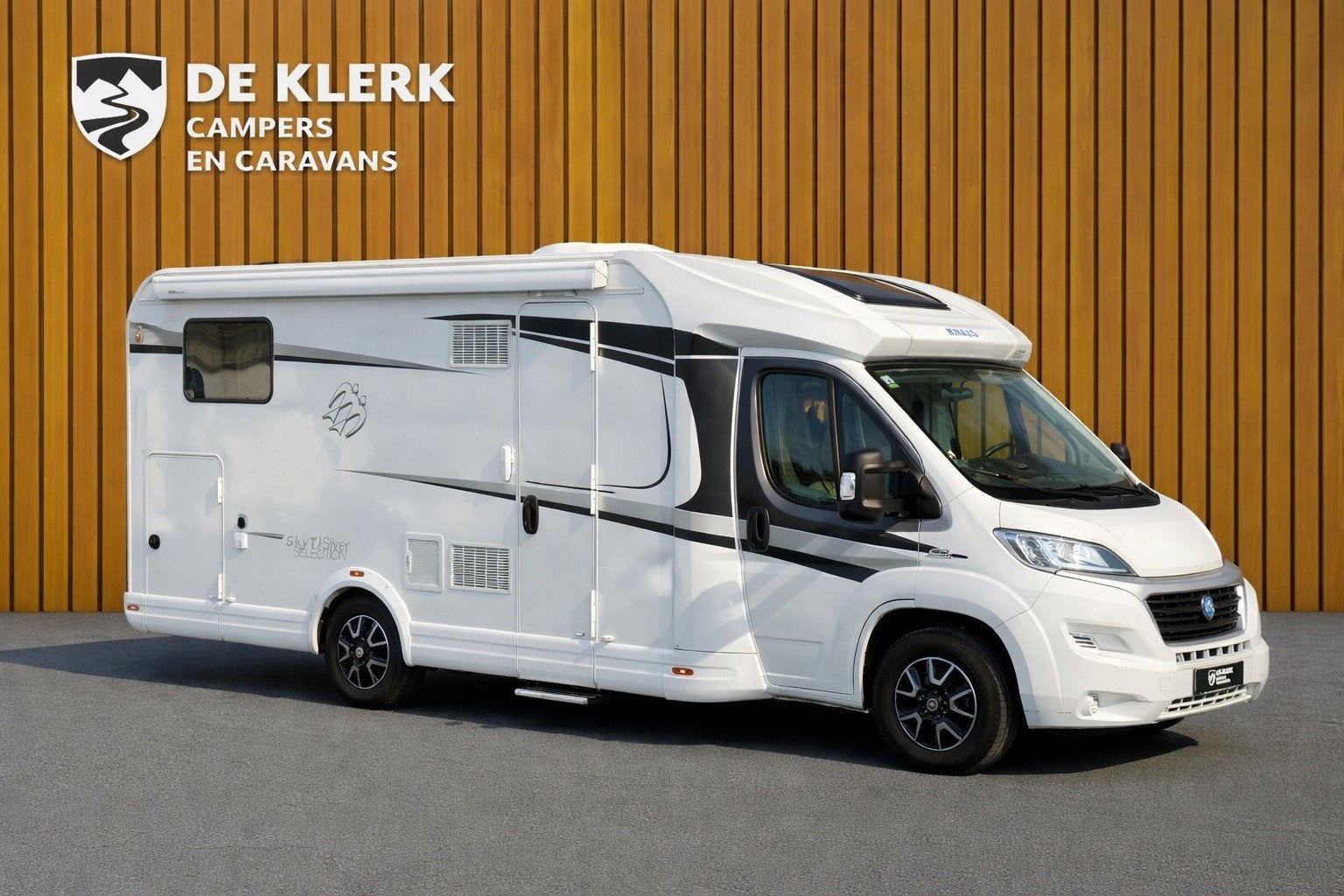 Knaus SKY TI 700 MEG SILVER SELECTION / Gratis Stalling, Automaat, Ringverwarming, Tot en met 2, 7 tot 8 meter