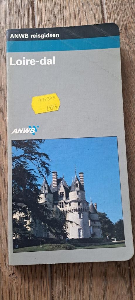 ANWB Reisgids Loire-dal: Kastelen en Cultuur, Boeken, Europa, Ophalen of Verzenden, Reisgids of -boek, ANWB