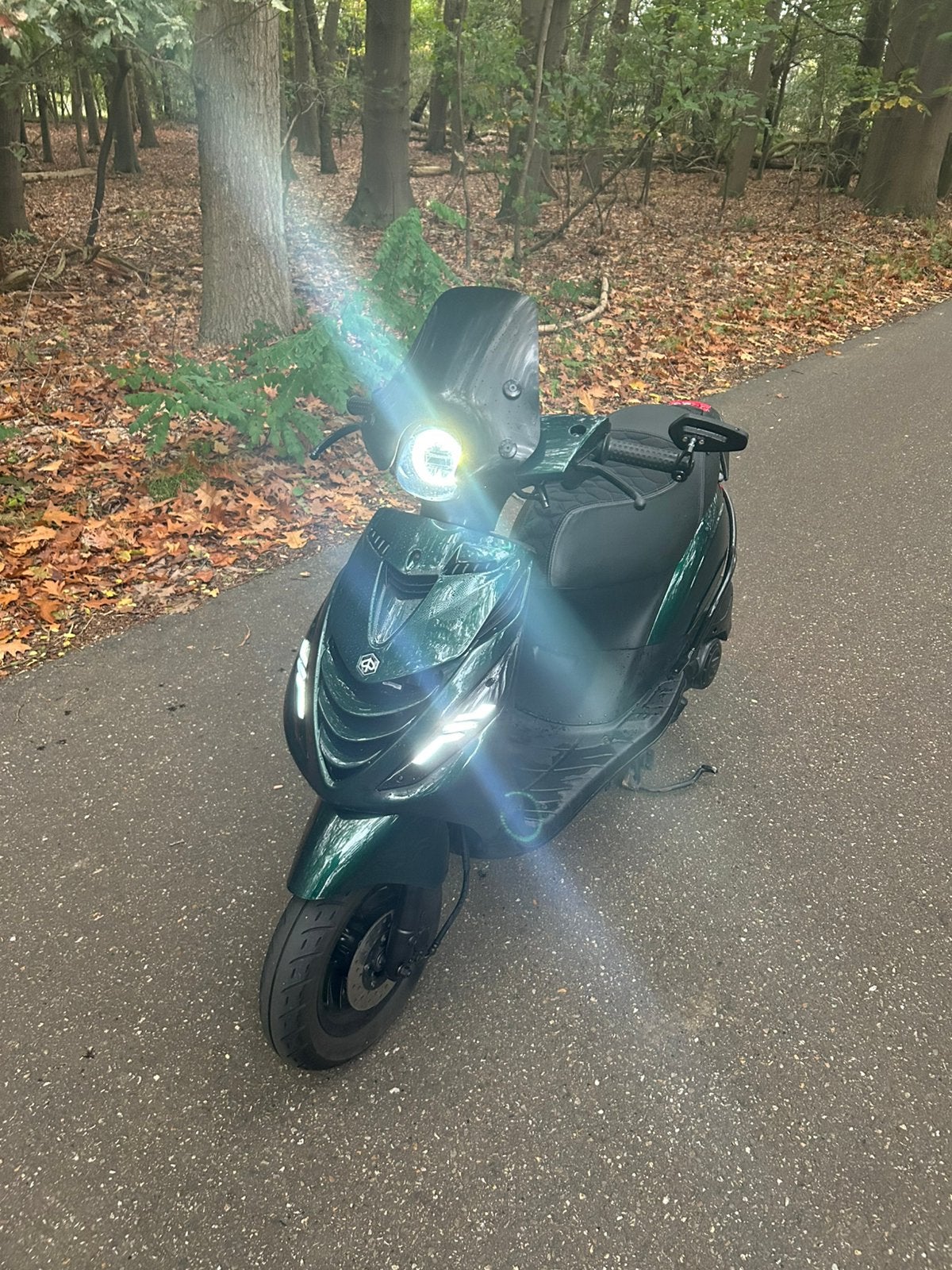 piaggio zip 2025 iget 1e eigenaar bieden vanaf 2500€, Ophalen, Maximaal 45 km/u, Zip, Zo goed als nieuw