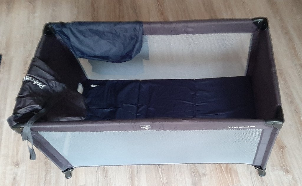 Campingbedje, Kinderen en Baby's, Babywiegjes en Ledikanten, Ophalen, Zo goed als nieuw, Ledikant