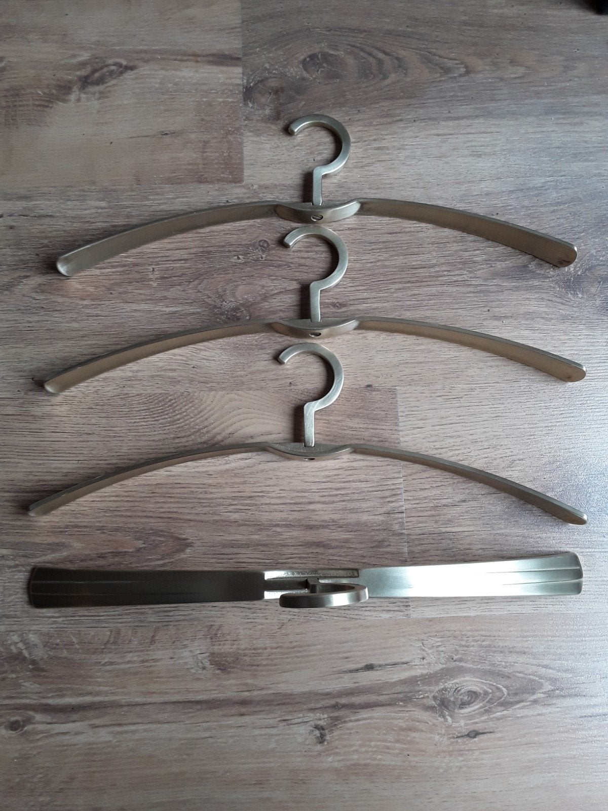 4 vintage messing kledinghangers, Antiek en Kunst, Ophalen