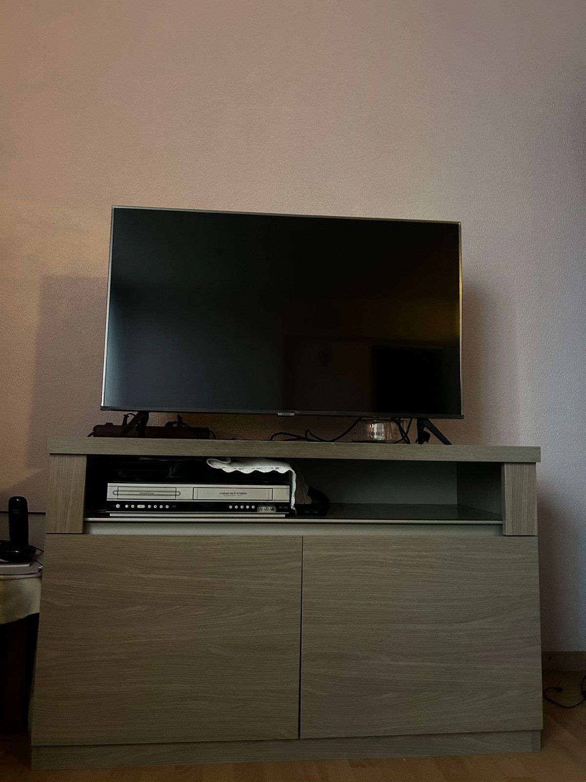 Foto 5 van Complete 4-delige Meubelset - Zo goed als nieuw