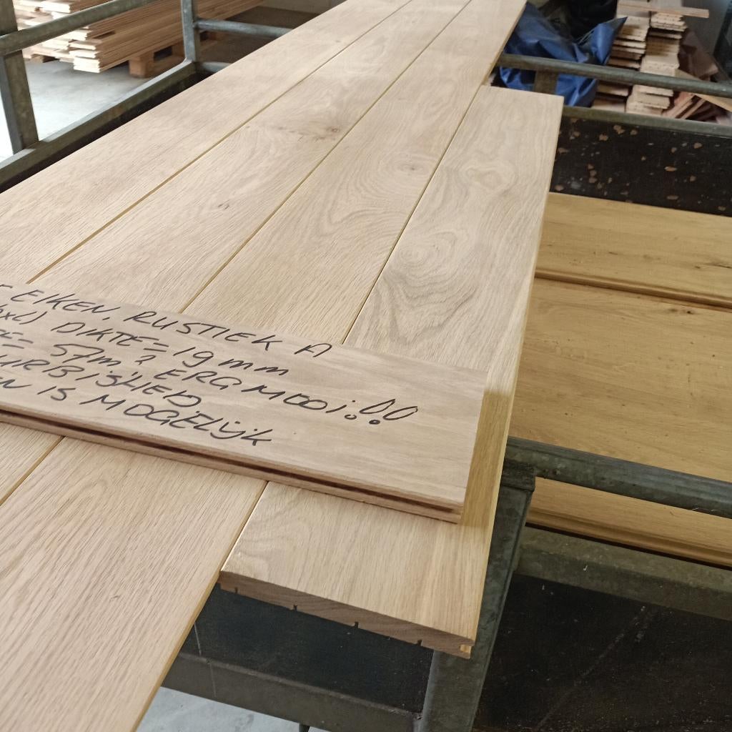 massief eiken houten vloer, 57m2, 15cm br. 100% refurbished, Doe-het-zelf en Verbouw, Vloerdelen en Plavuizen, Zo goed als nieuw