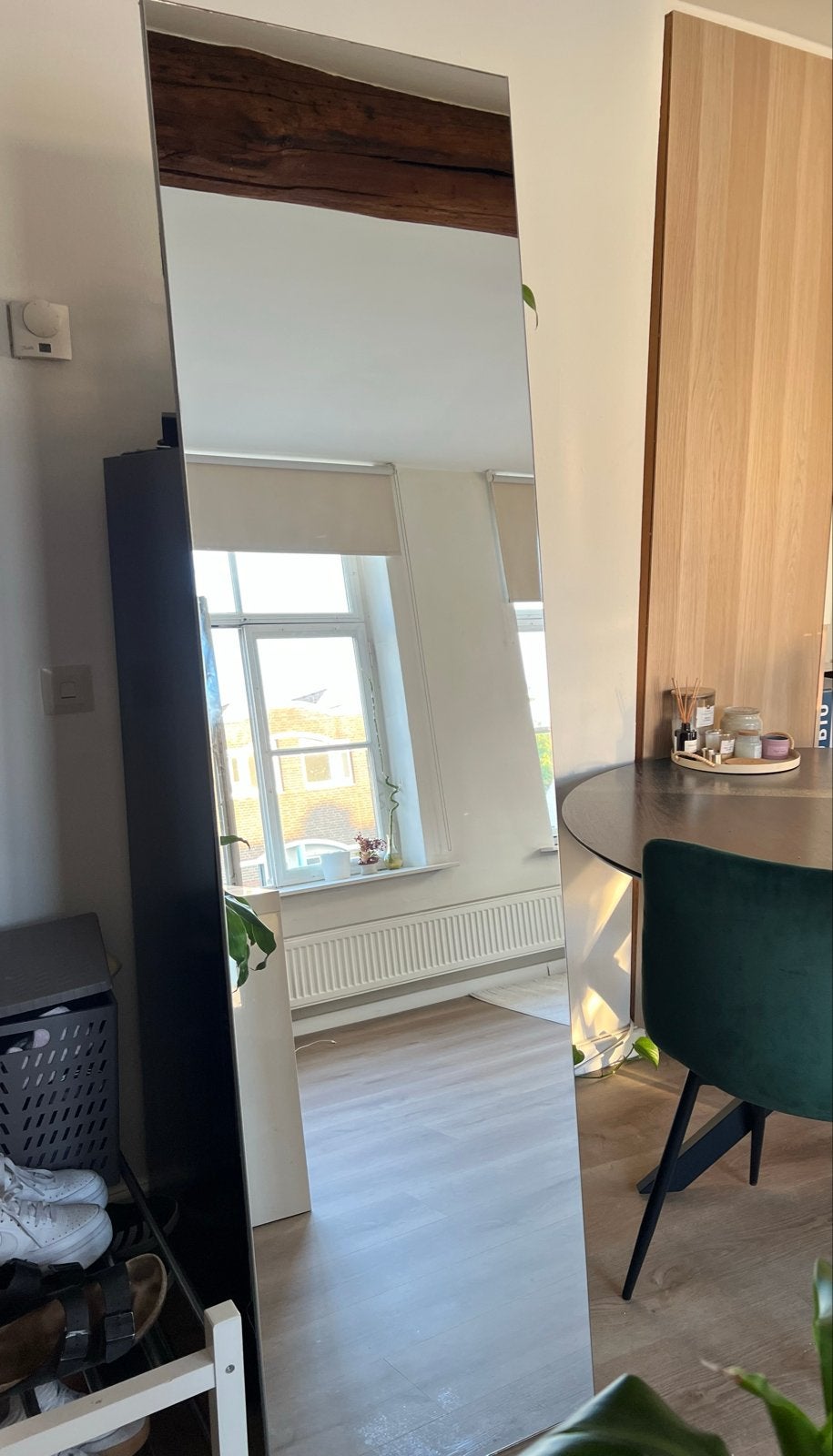 Mooie, grote spiegel - alleen staand te gebruiken, Huis en Inrichting, Woonaccessoires | Spiegels, Ophalen, Gebruikt, 150 tot 200 cm
