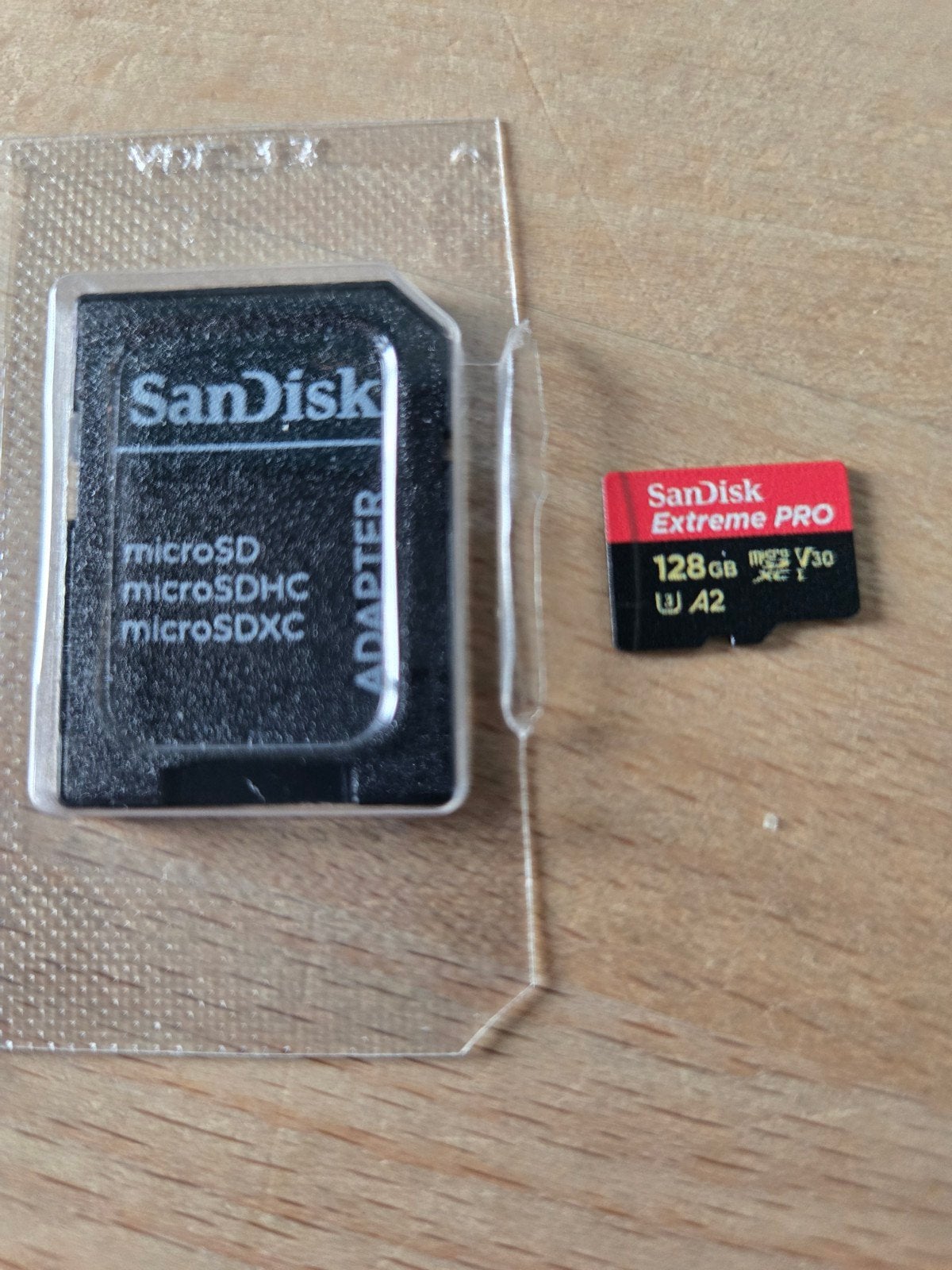 SanDisk Extreme PRO microSDXC 128GB met adapter, Audio, Tv en Foto, Fotografie | Geheugenkaarten, Geschikt voor 4K video, Videocamera