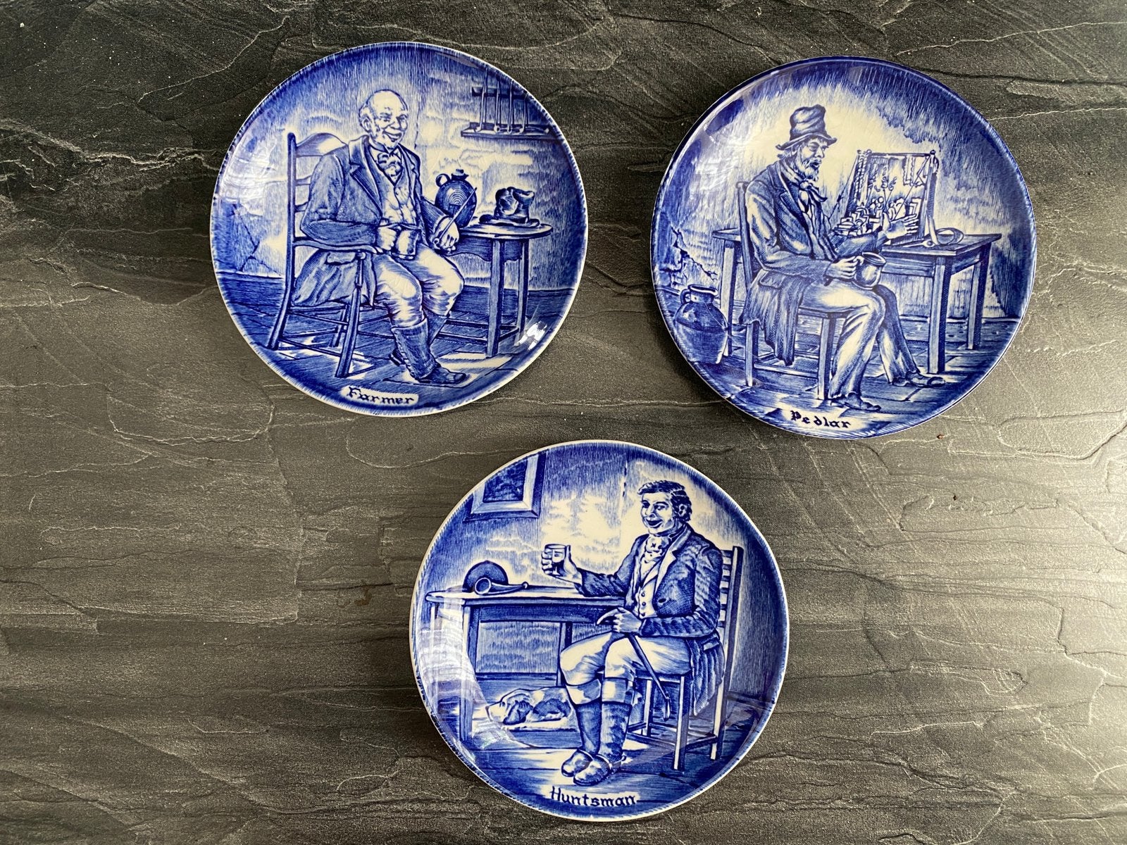 Enoch Wedgwood bordjes met beroepen -3 stuks, Antiek en Kunst, Ophalen of Verzenden