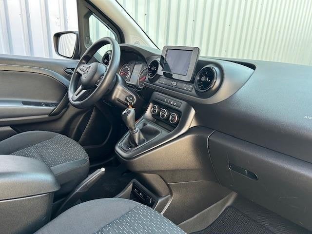 Mercedes-Benz Citan 110 CDI L1 Pro, Voorwielaandrijving, Stof, Euro 6, Zwart