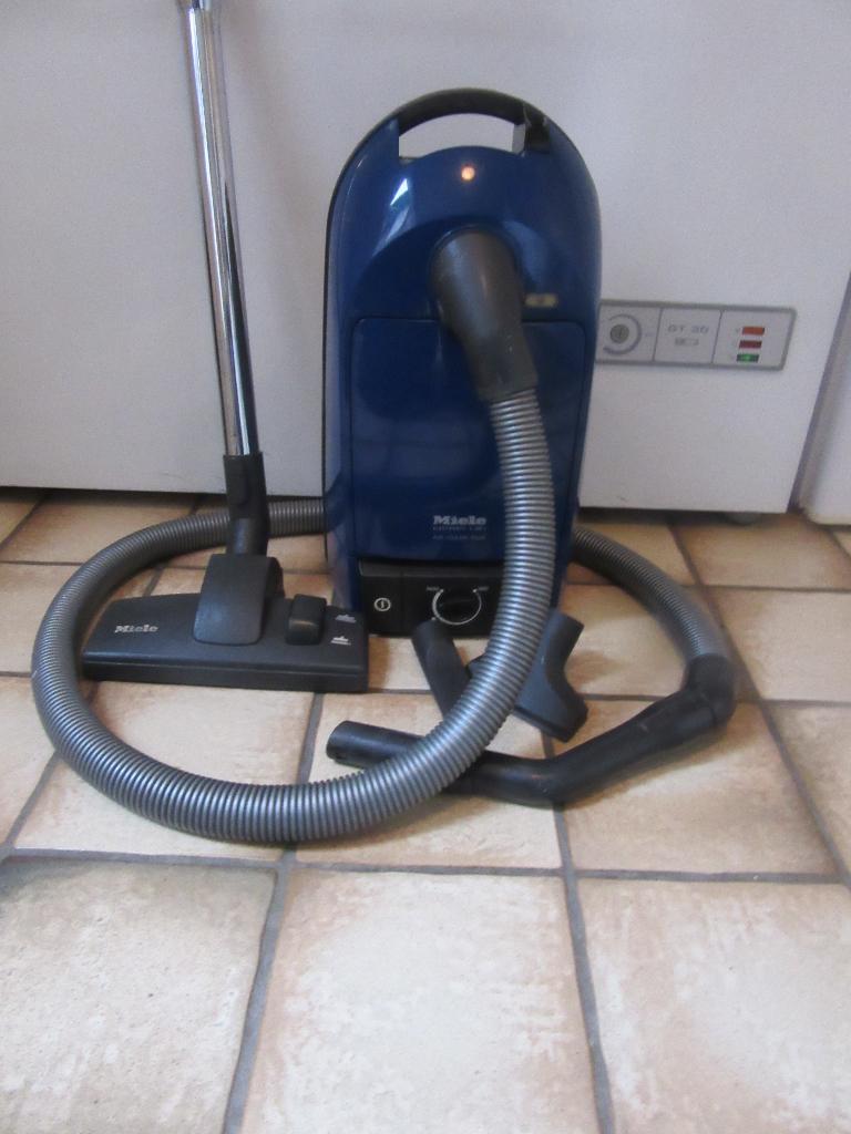 Miele Stofzuiger Air Clean Plus, Witgoed en Apparatuur, Stofzuigers, Gebruikt, Overige typen, Miele, 1200 tot 1600 watt