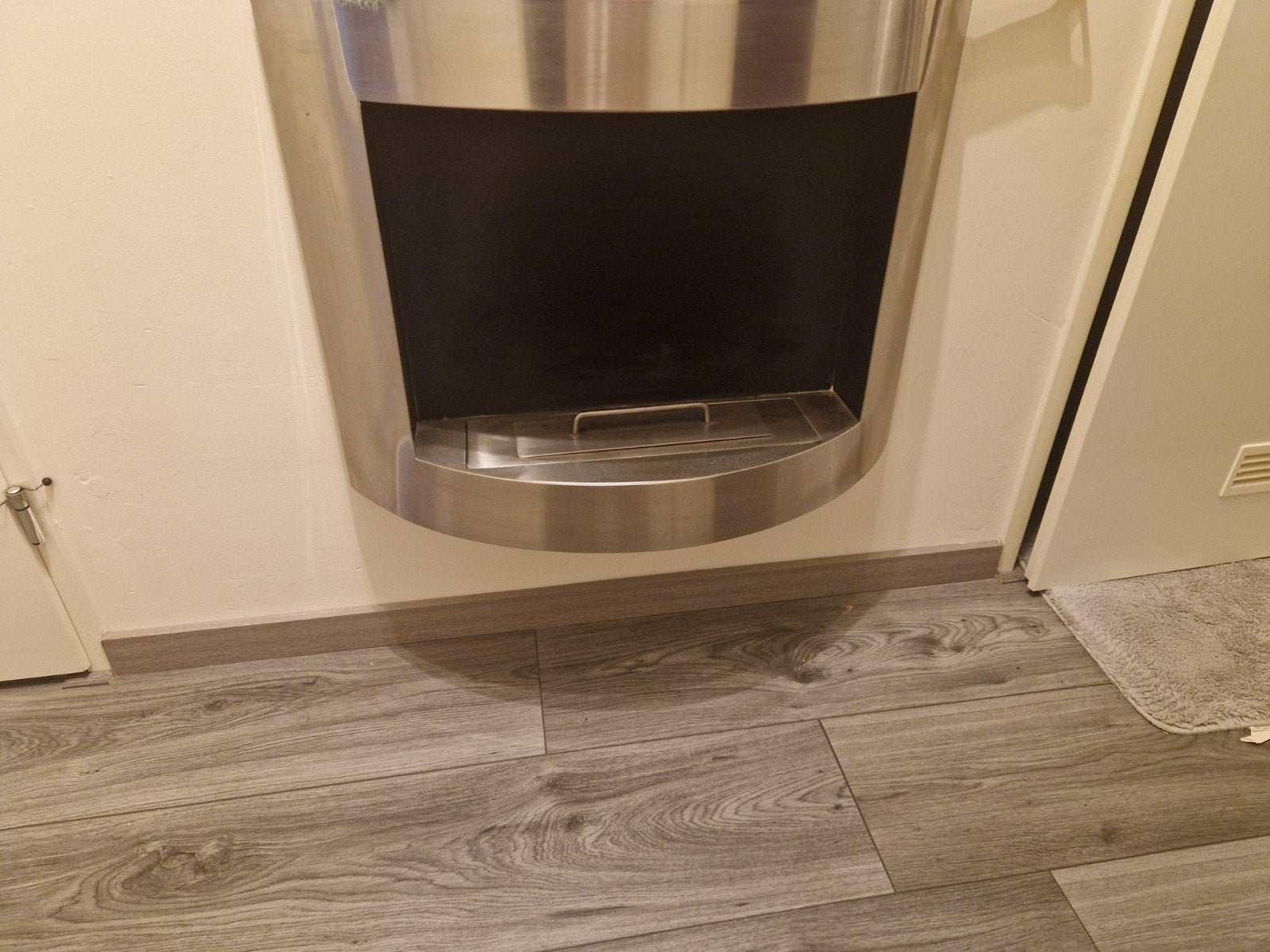 Moderne Bio Ethanol Haard - Wandmodel RVS, Ophalen, Zo goed als nieuw, Hangende haard, Overige soorten