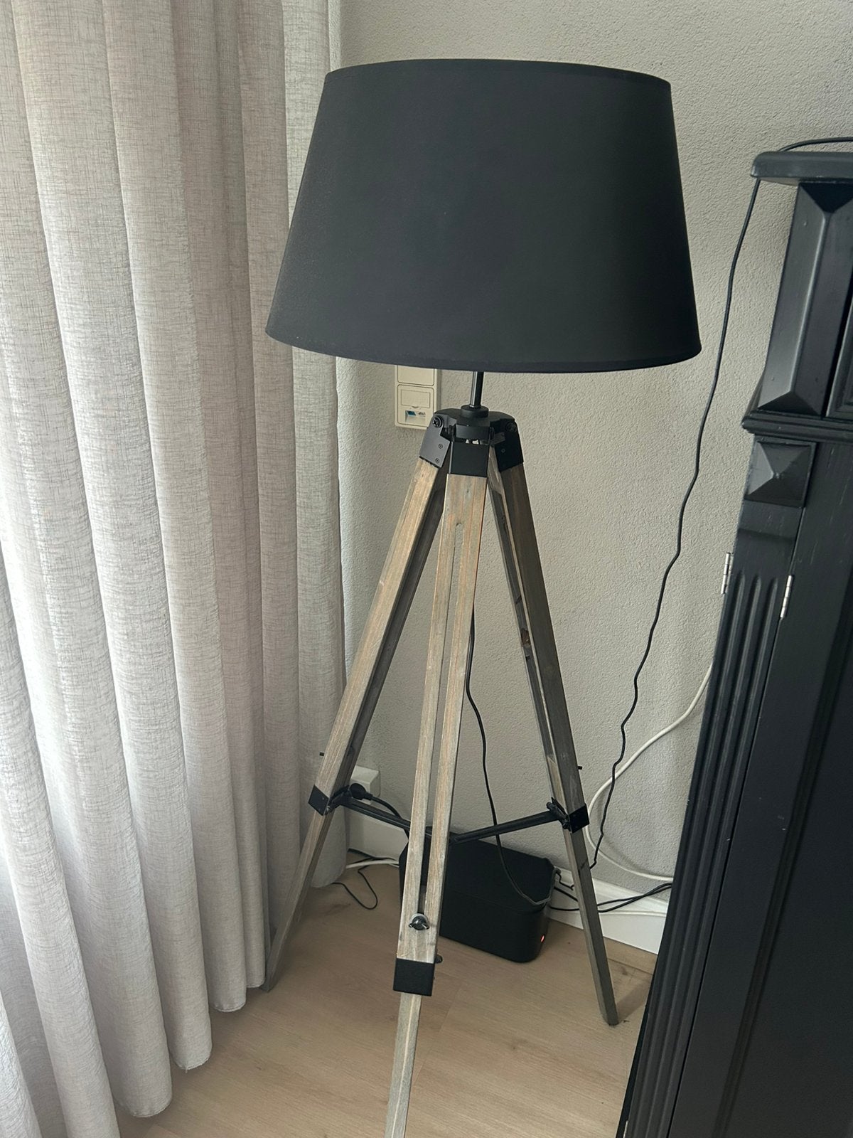 Mooie vloerlamp incl. kap zwart, Ophalen, Zo goed als nieuw, 150 tot 200 cm