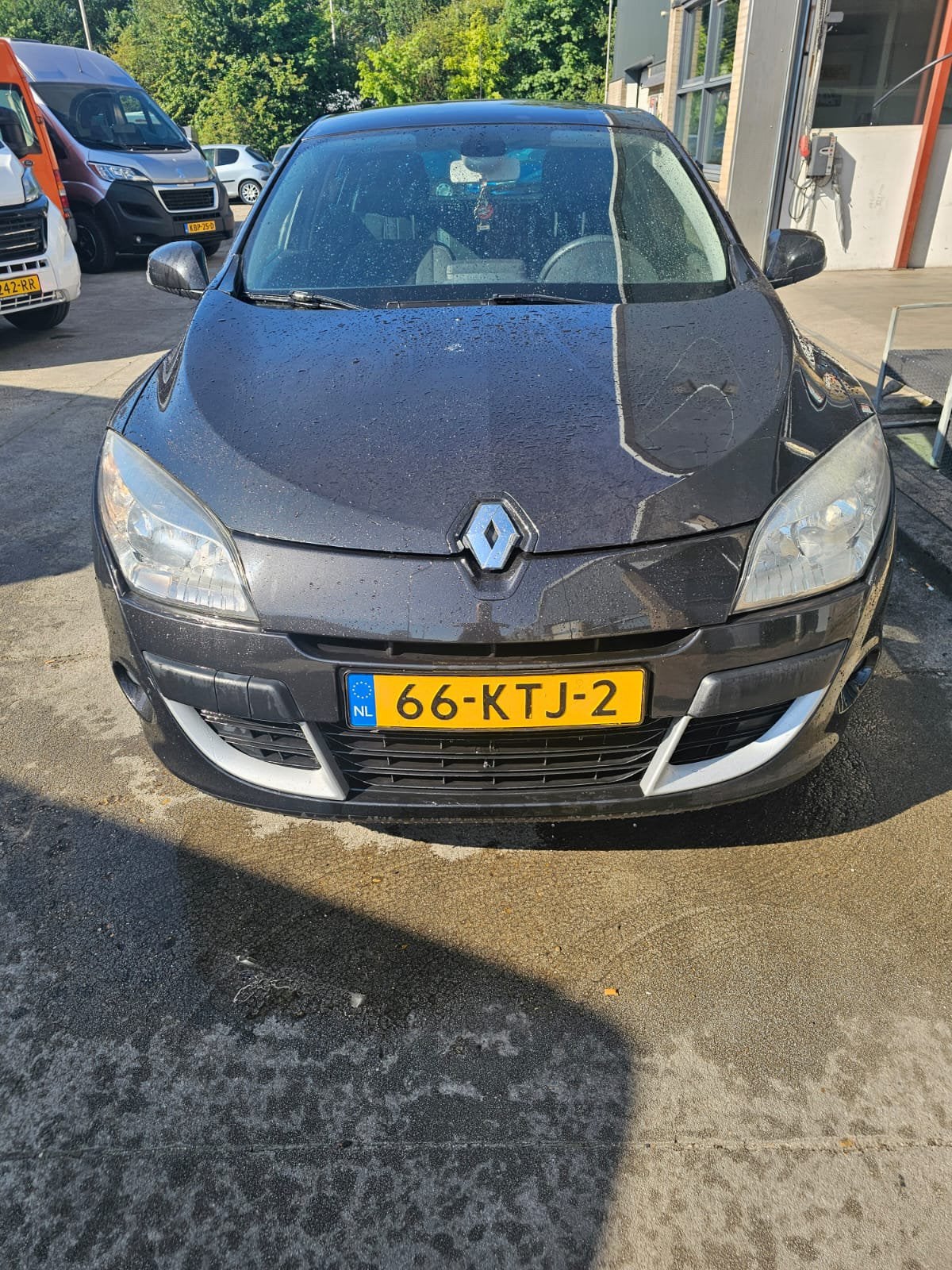 Renault Mégane 1.4 TCE 96KW HB 2010 Zwart, Voorwielaandrijving, 15 km/l, 4 cilinders, Zwart
