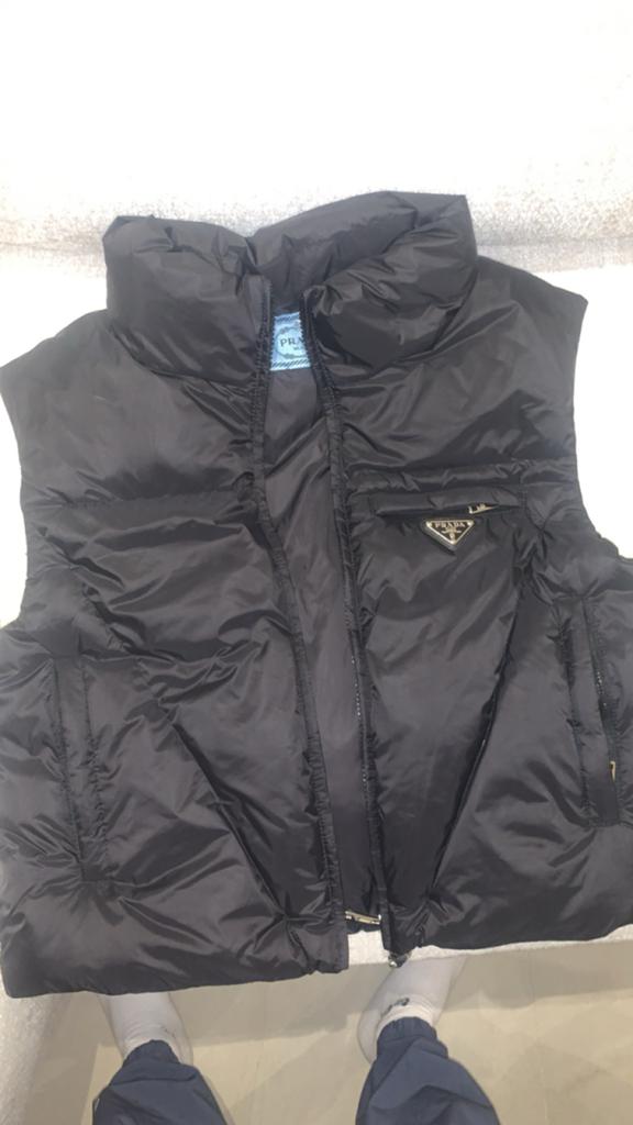 Prada Bodywarmer, Kleding | Dames, Bodywarmers, Ophalen of Verzenden, Zo goed als nieuw, Zwart