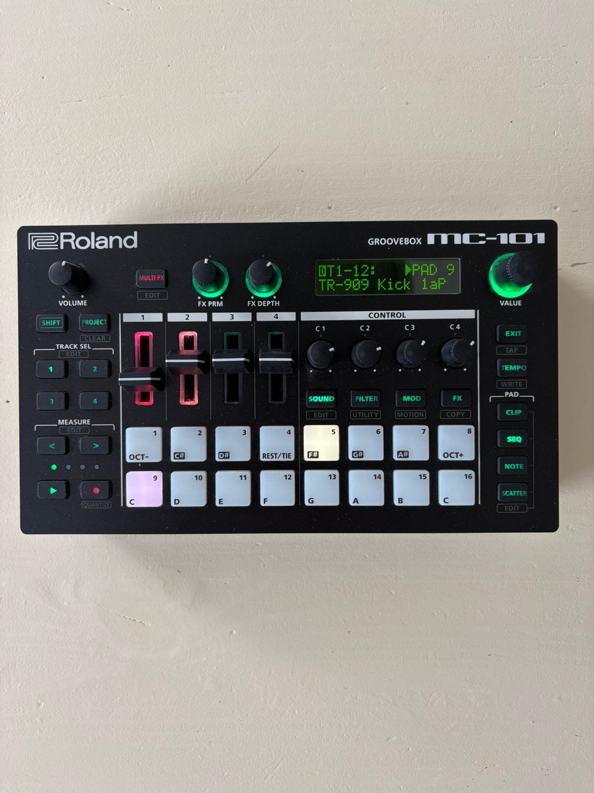 Roland MC-101 Groovebox, Muziek en Instrumenten, Ophalen of Verzenden, Zo goed als nieuw, Roland