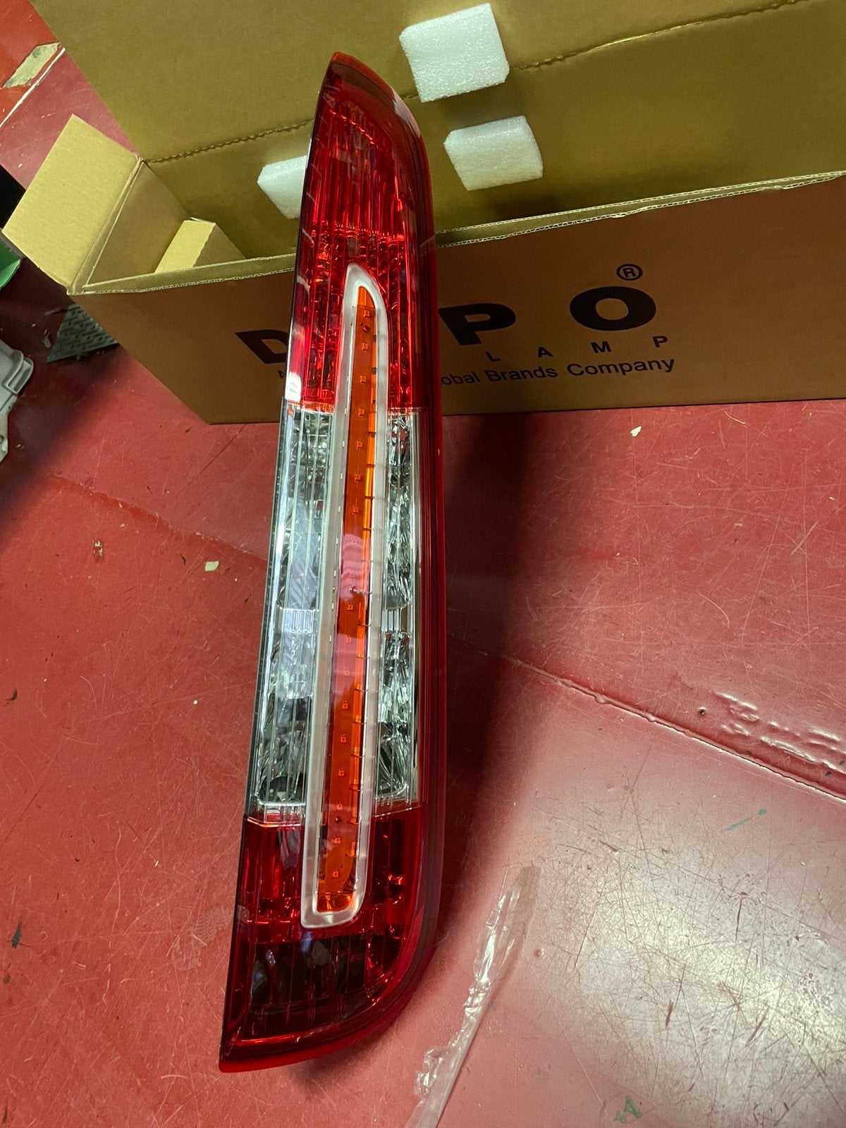 Nieuw 1864932 Achterlicht voor Ford C-Max Mk1 DM2, Ophalen of Verzenden, Zo goed als nieuw
