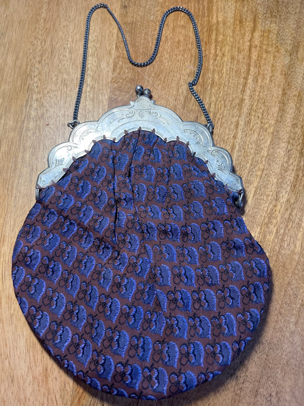 Vintage Portemonnee met Ketting - Elegant en Uniek, Antiek en Kunst, Ophalen of Verzenden, Dames