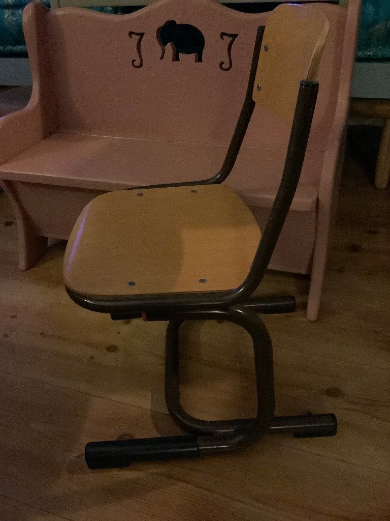 Vintage zeer stevig en zwaar schoolstoeltje € 30,00, Ophalen, Gebruikt, Stoel(en)