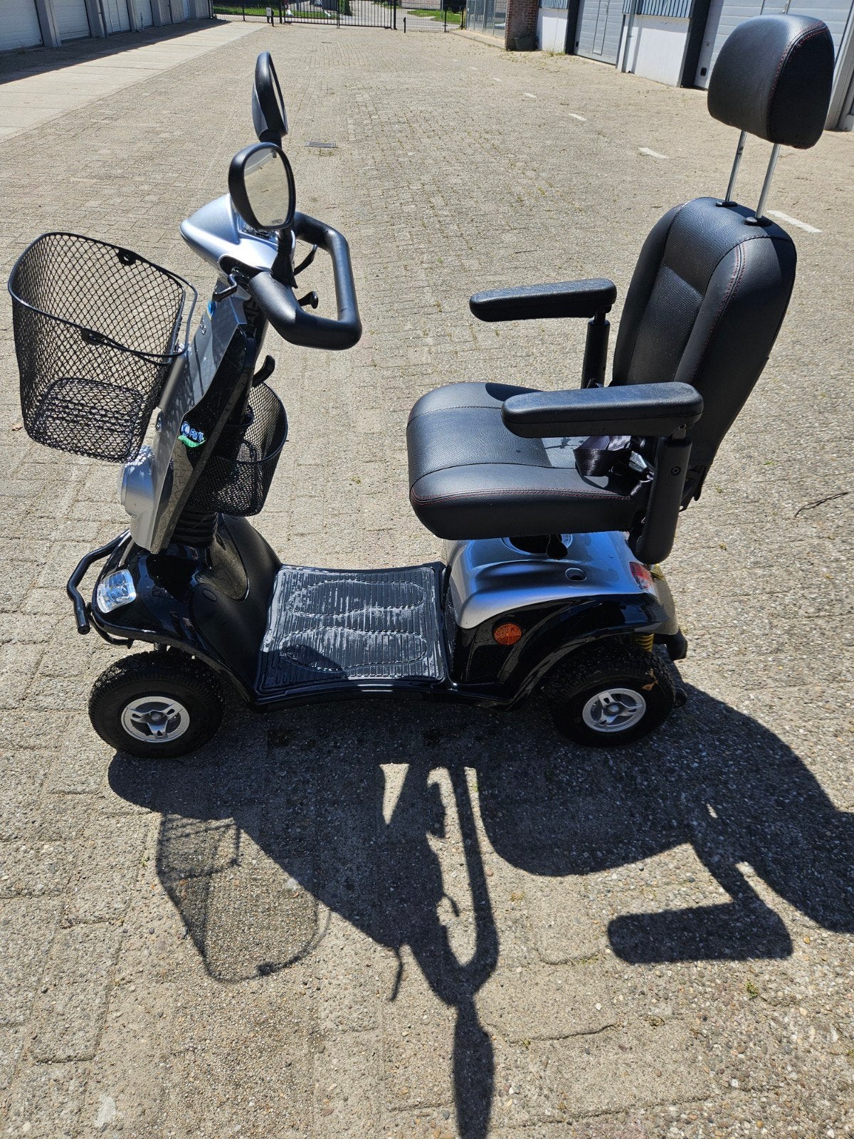 Zo goed als nieuwe scootmobiel, Ophalen, Zo goed als nieuw