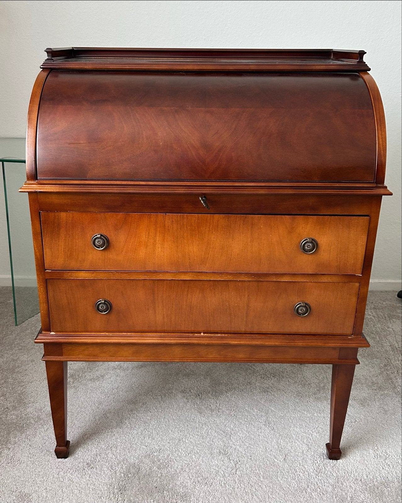 Antiek rolluikbureau met lades ( 74cmx50cmx102cm hoogte), Ophalen