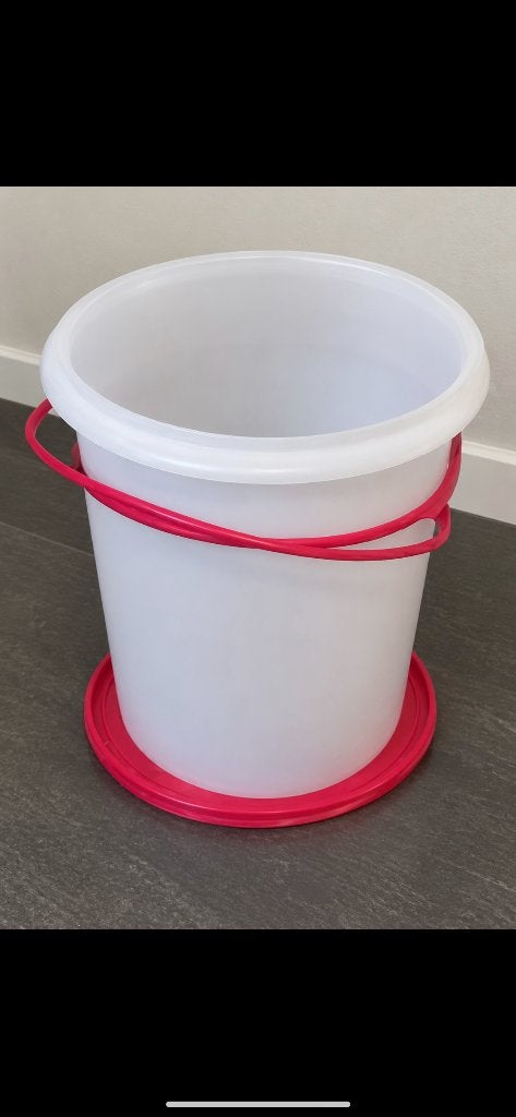 Tupperware was emmer, Ophalen of Verzenden, Zo goed als nieuw, Overige typen, Met deksel