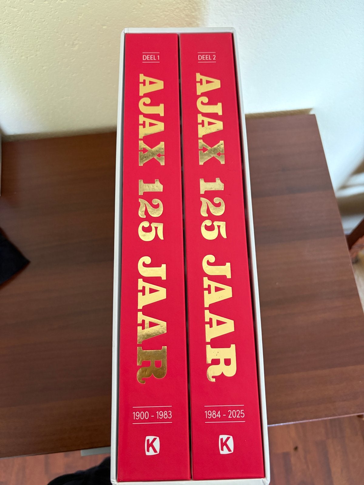 Ajax 125 Jaar Boek (Deel 1 & 2) - Jubileumuitgave, Ophalen of Verzenden, Zo goed als nieuw, Balsport