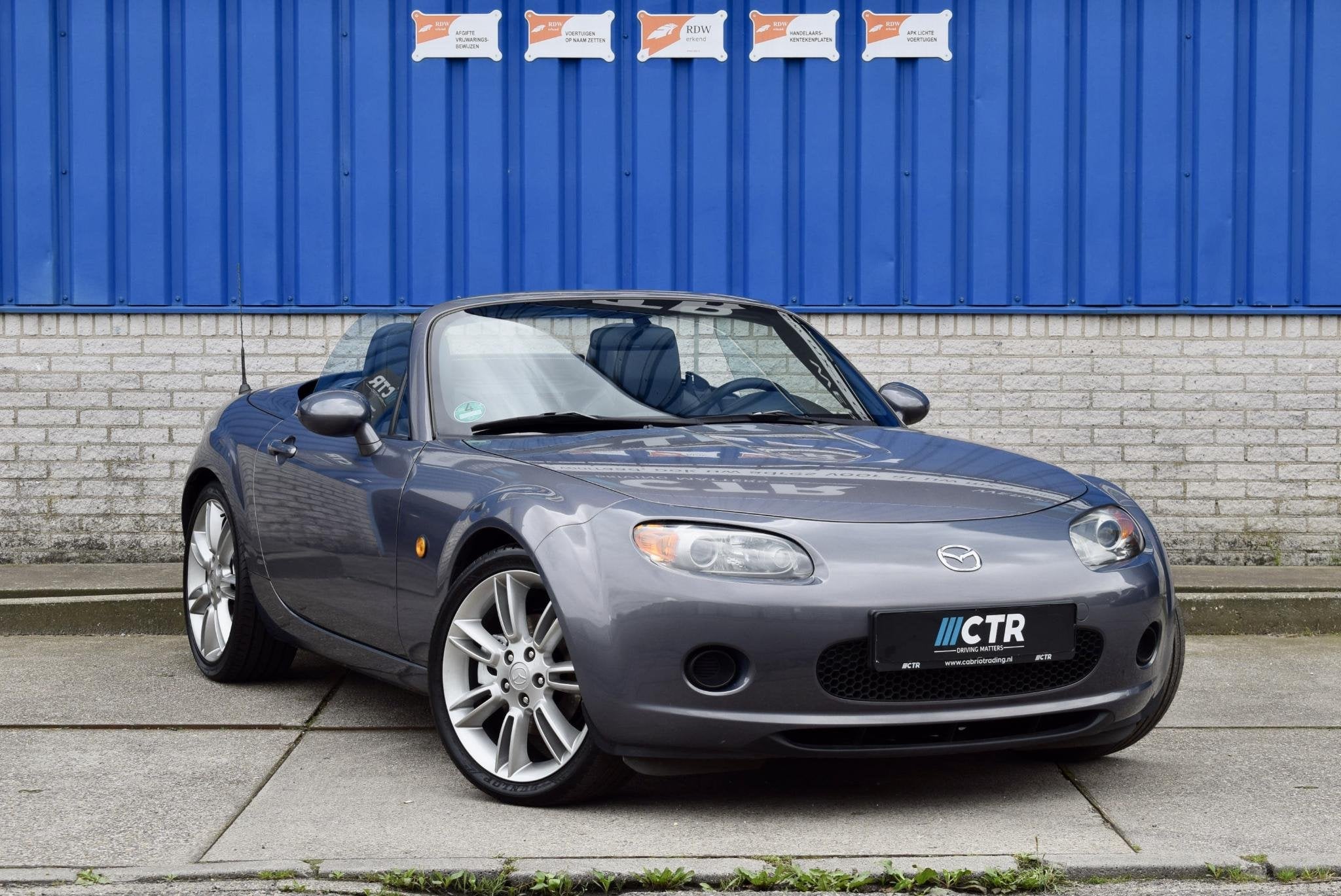 Mazda MX-5 1.8 Exclusive Roadster Coupe, Auto's, Mazda, Achterwielaandrijving, Gebruikt, Zwart, 4 cilinders